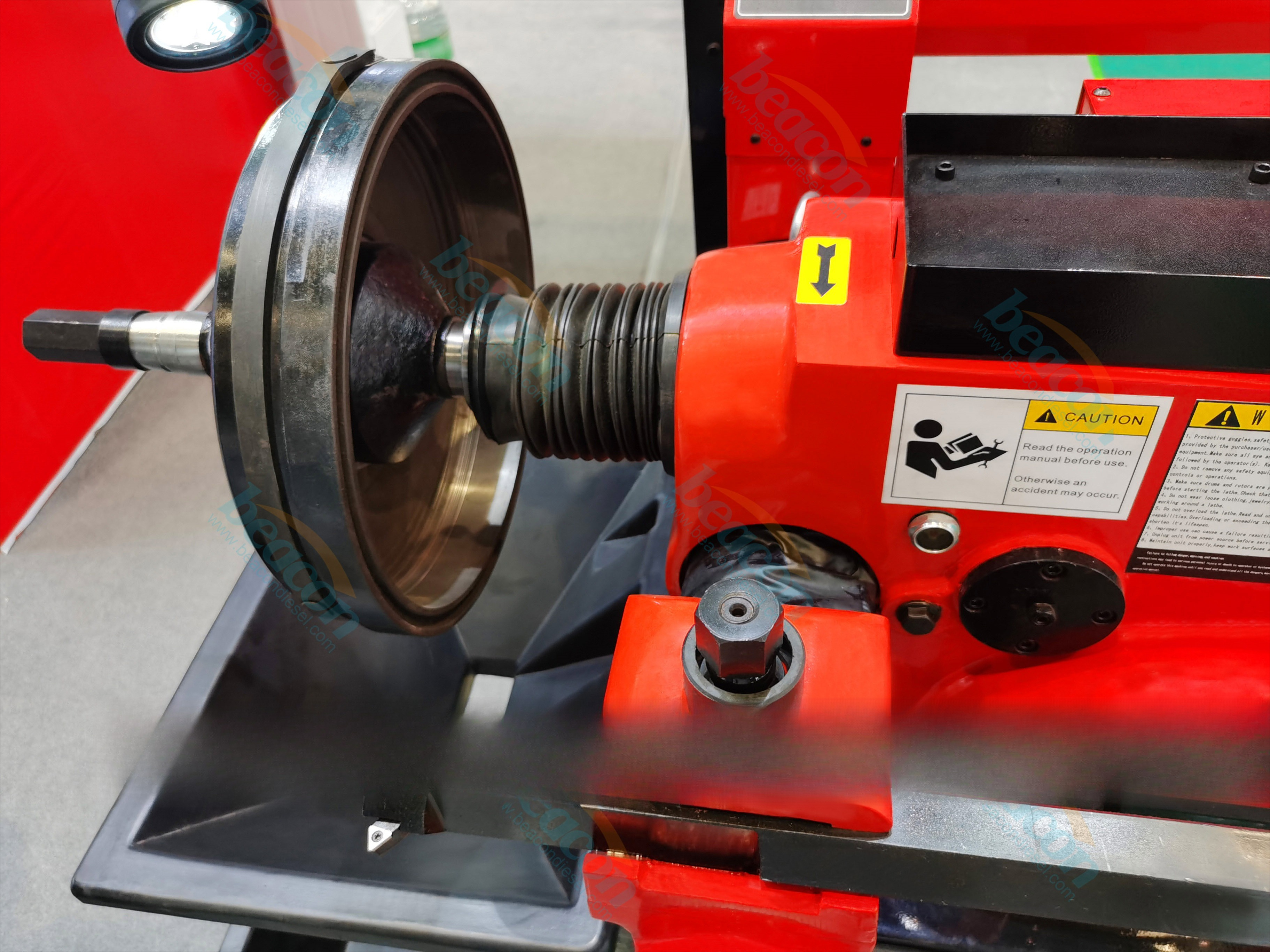 Auto C9350C on Car Brake Disc  - đánh giá và giá Brake Drum Lathe